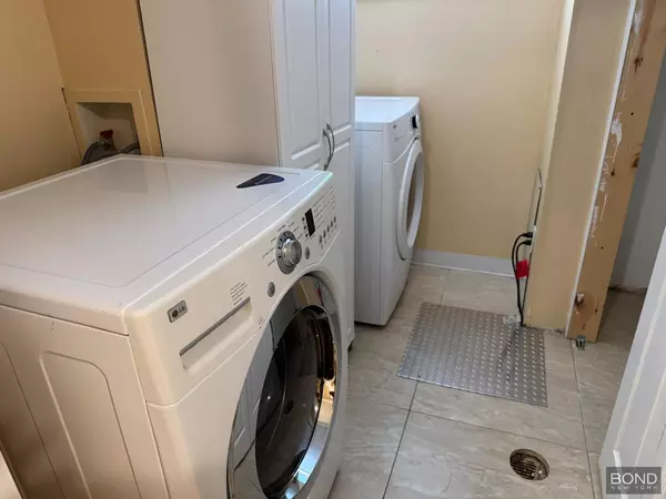 2 bedrooms apartment for rent in Rego Park - Queens, New York