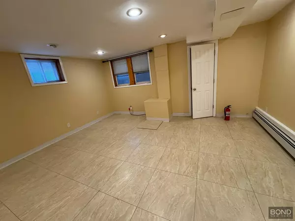 2 bedrooms apartment for rent in Rego Park - Queens, New York