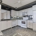 Room for rent in Hillcrest Village #6