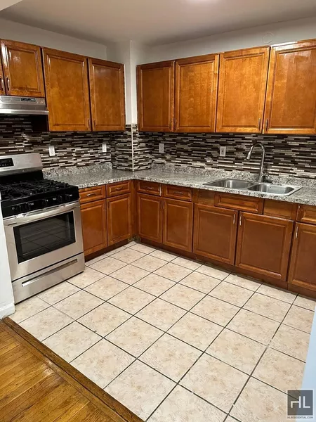 2 bedrooms apartment for rent in Brownsville - Brooklyn, New York