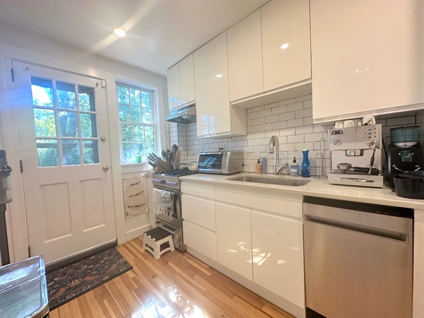 2 bedrooms apartment for rent in Sunnyside - Queens, New York