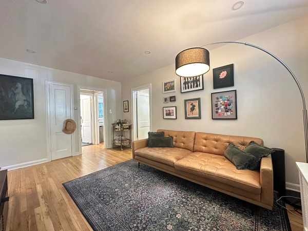2 bedrooms apartment for rent in Sunnyside - Queens, New York