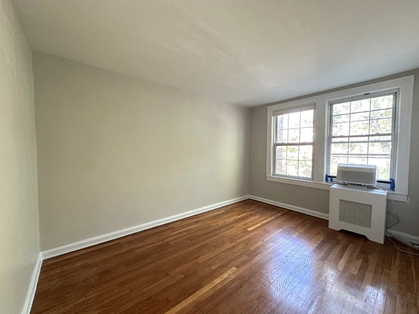 2 bedrooms apartment for rent in Sunnyside - Queens, New York