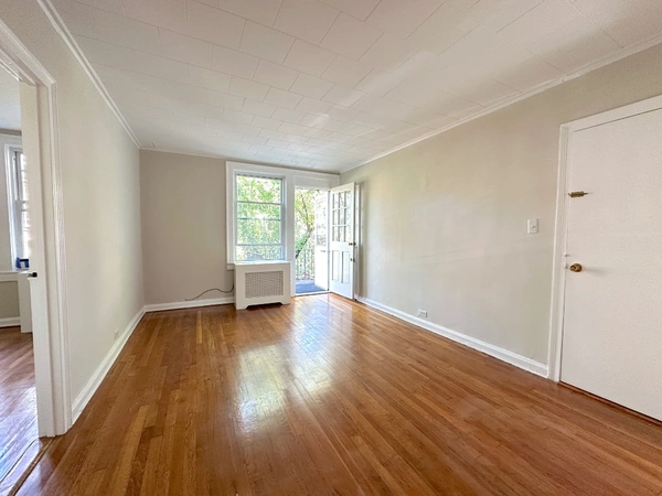2 bedrooms apartment for rent in Sunnyside - Queens, New York