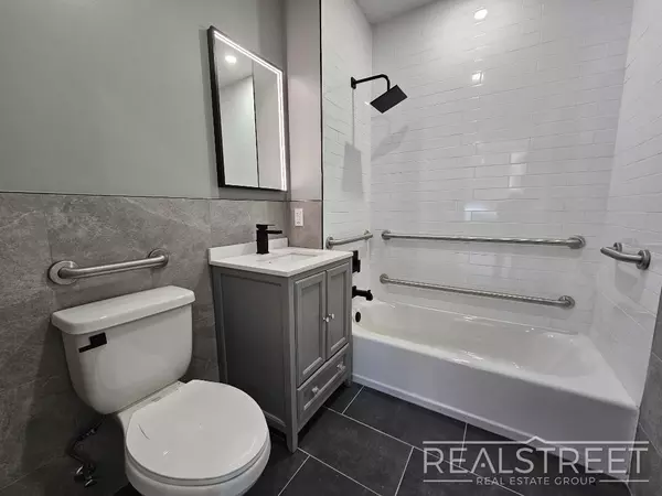 1 bedroom apartment for rent in Flatbush Ditmas Park - Brooklyn, New York