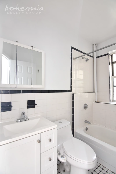 2 bedrooms apartment for rent in Harlem - Manhattan, New York