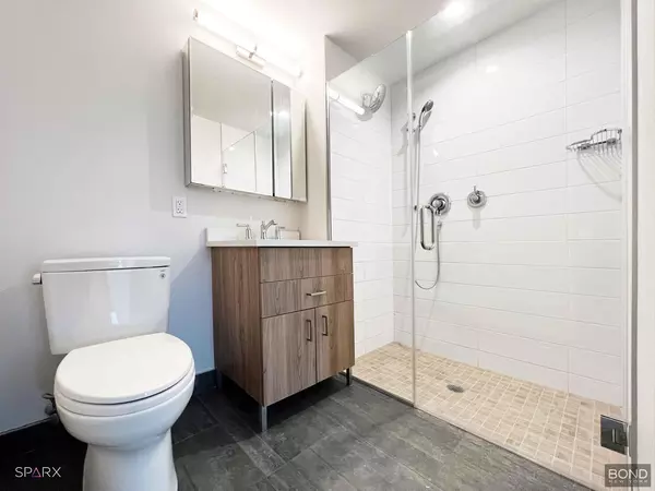 2 bedrooms apartment for rent in Jamaica - Queens, New York