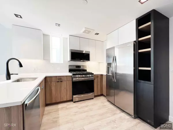 2 bedrooms apartment for rent in Jamaica - Queens, New York