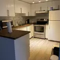 Room for rent in High Park-Swansea #2