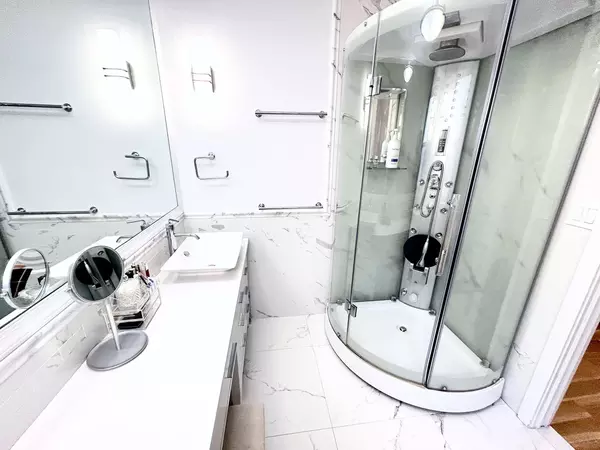 2 bedrooms apartment for rent in Sunnyside - Queens, New York