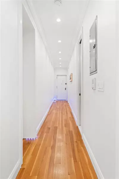 2 bedrooms apartment for rent in Sunnyside - Queens, New York