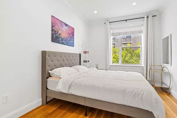 2 bedrooms apartment for rent in Sunnyside - Queens, New York
