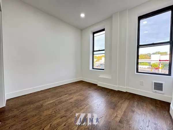 3 bedrooms apartment for rent in Greenwood - Brooklyn, New York