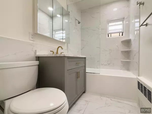 3 bedrooms apartment for rent in Bensonhurst - Brooklyn, New York