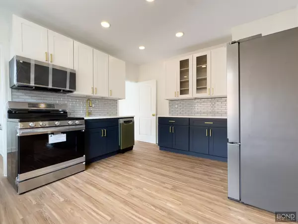3 bedrooms apartment for rent in Bensonhurst - Brooklyn, New York