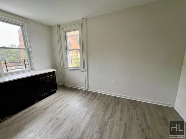 3 bedrooms apartment for rent in East New York - Brooklyn, New York