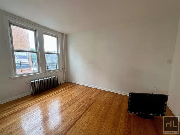 3 bedrooms apartment for rent in East New York - Brooklyn, New York