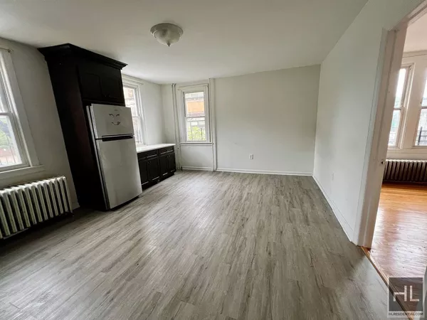 3 bedrooms apartment for rent in East New York - Brooklyn, New York