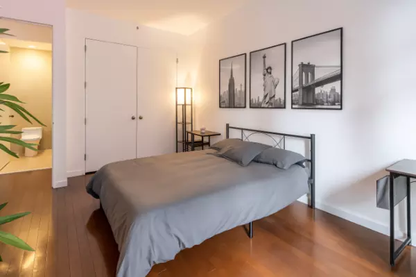 4 bedrooms apartment for rent in Midtown West - Manhattan, New York