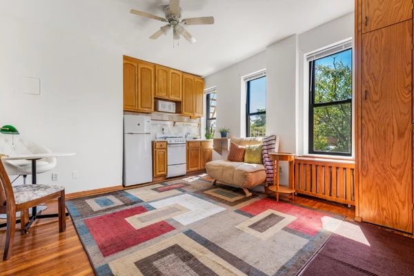 Studio Apartment for rent in Woodside - Queens, New York