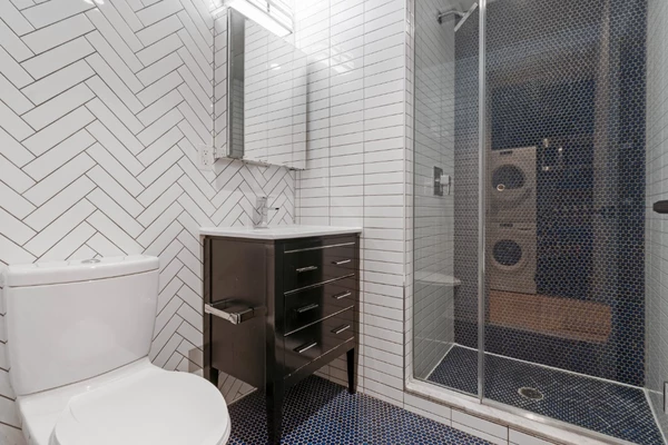 5 bedrooms apartment for rent in East Village - Manhattan, New York