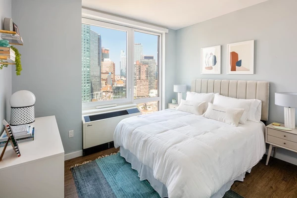 2 bedrooms apartment for rent in LIC - Queens, New York