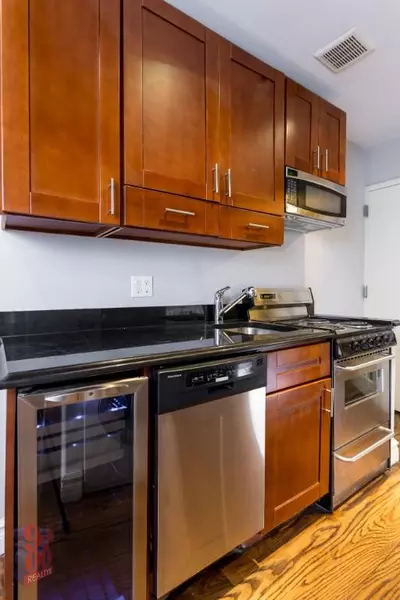 2 bedrooms apartment for rent in Lower East Side - Manhattan, New York