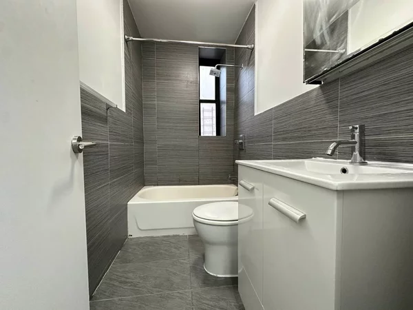 4 bedrooms apartment for rent in Midtown - Manhattan, New York