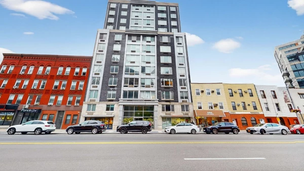 2 bedrooms apartment for rent in LIC - Queens, New York