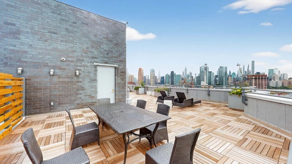 2 bedrooms apartment for rent in LIC - Queens, New York
