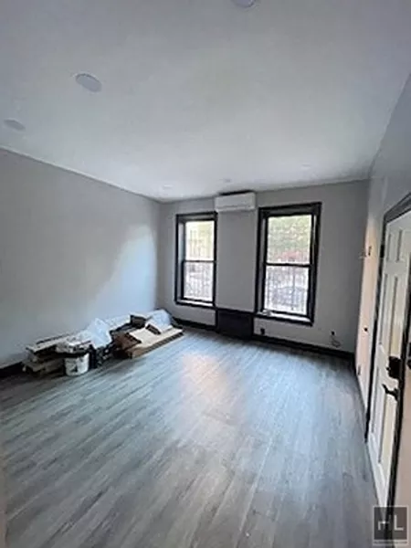 2 bedrooms apartment for rent in East New York - Brooklyn, New York