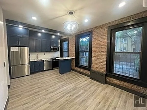 2 bedrooms apartment for rent in East New York - Brooklyn, New York