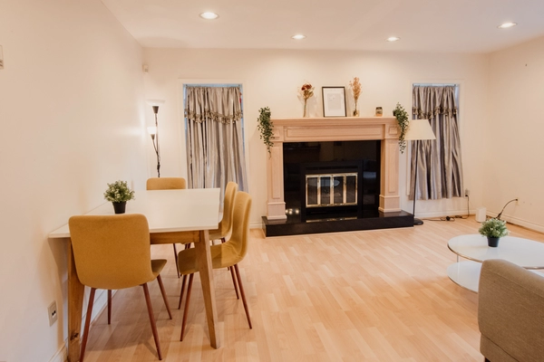 Coliving in Dunbar Southlands - South Van, Vancouver