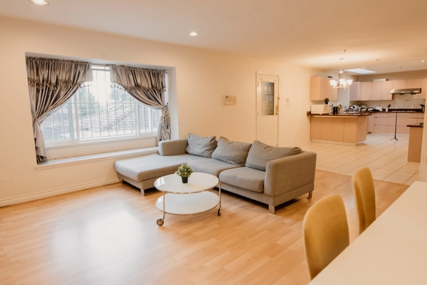 Coliving in Dunbar Southlands - South Van, Vancouver
