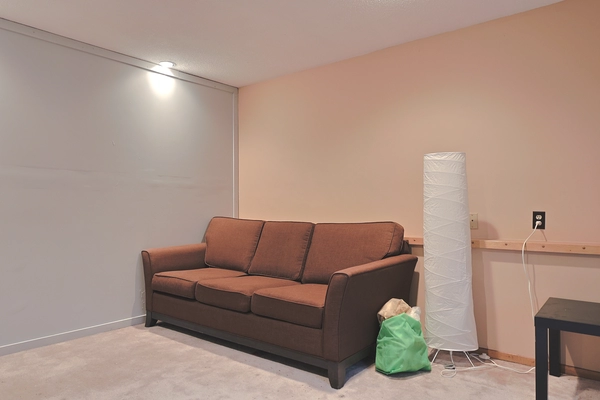 Coliving in Killarney - East Van, Vancouver