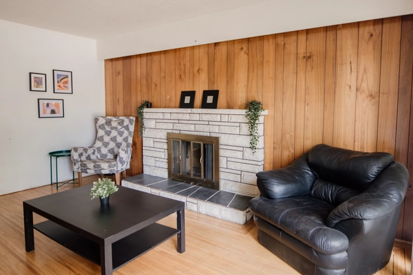 Coliving in Marpole - South Van, Vancouver