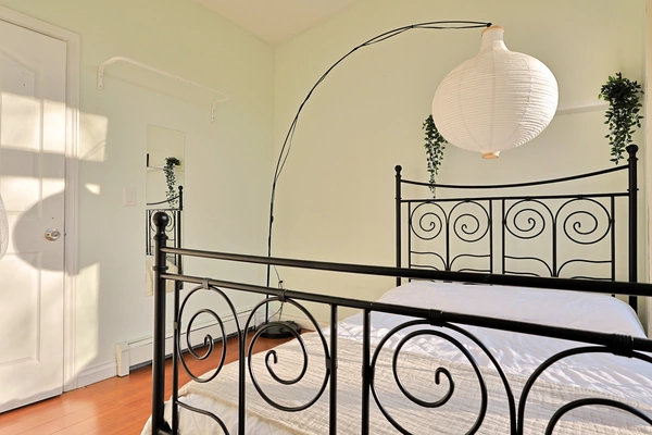 Coliving in Mount Pleasant - East Van, Vancouver