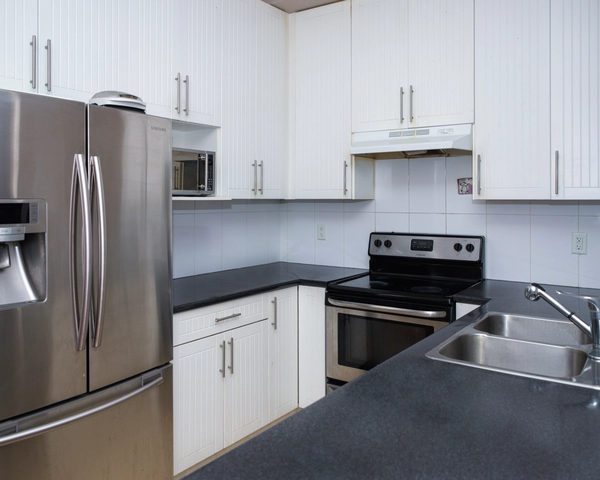 Coliving in Mount Pleasant - East Van, Vancouver