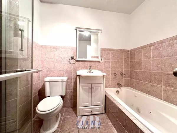 4 bedrooms apartment for rent in Crown Heights - Brooklyn, New York