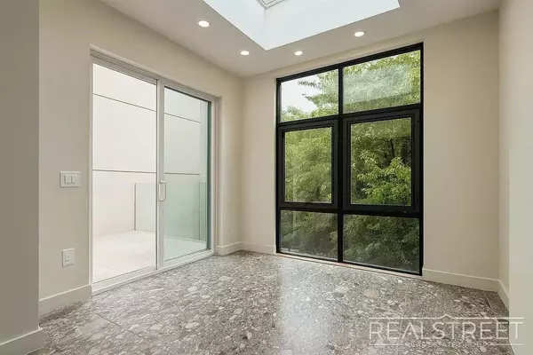 3 bedrooms apartment for rent in Williamsburg - Brooklyn, New York