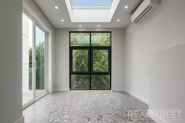 3 bedrooms apartment for rent in Williamsburg - Brooklyn, New York