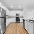 Room for rent in South Southwest #7