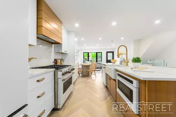 3 bedrooms apartment for rent in Williamsburg - Brooklyn, New York