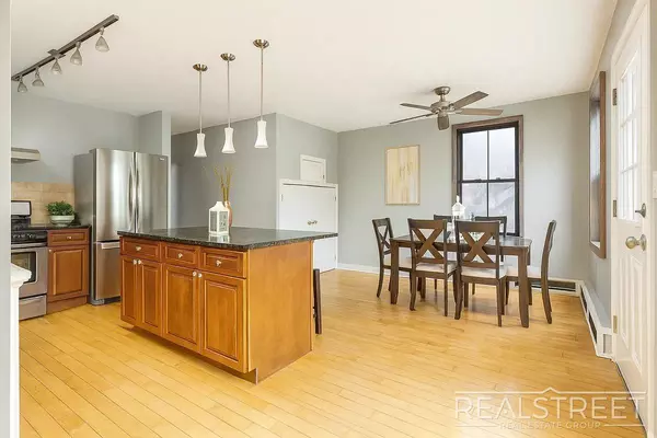 3 bedrooms apartment for rent in Williamsburg - Brooklyn, New York