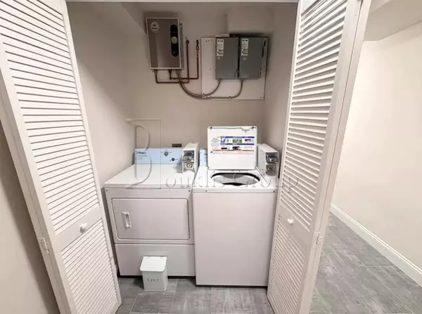 2 bedrooms apartment for rent in Astoria - Queens, New York