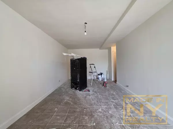 1 bedroom apartment for rent in Jamaica Hills - Queens, New York