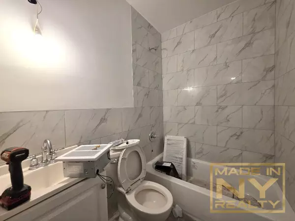 1 bedroom apartment for rent in Jamaica Hills - Queens, New York