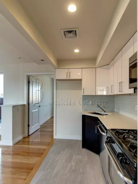 2 bedrooms apartment for rent in Astoria - Queens, New York