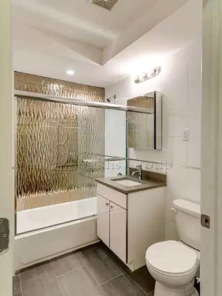 2 bedrooms apartment for rent in Astoria - Queens, New York