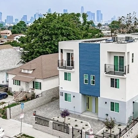 5 bedrooms apartment for rent in South Los Angeles - Central Los Angeles, Los Angeles